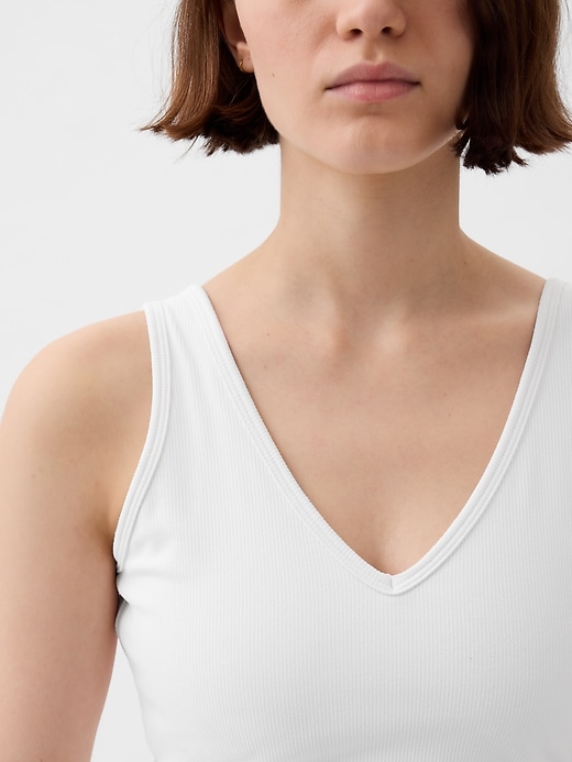 Image number 3 showing, GapFit Studio Rib V-Neck Brami