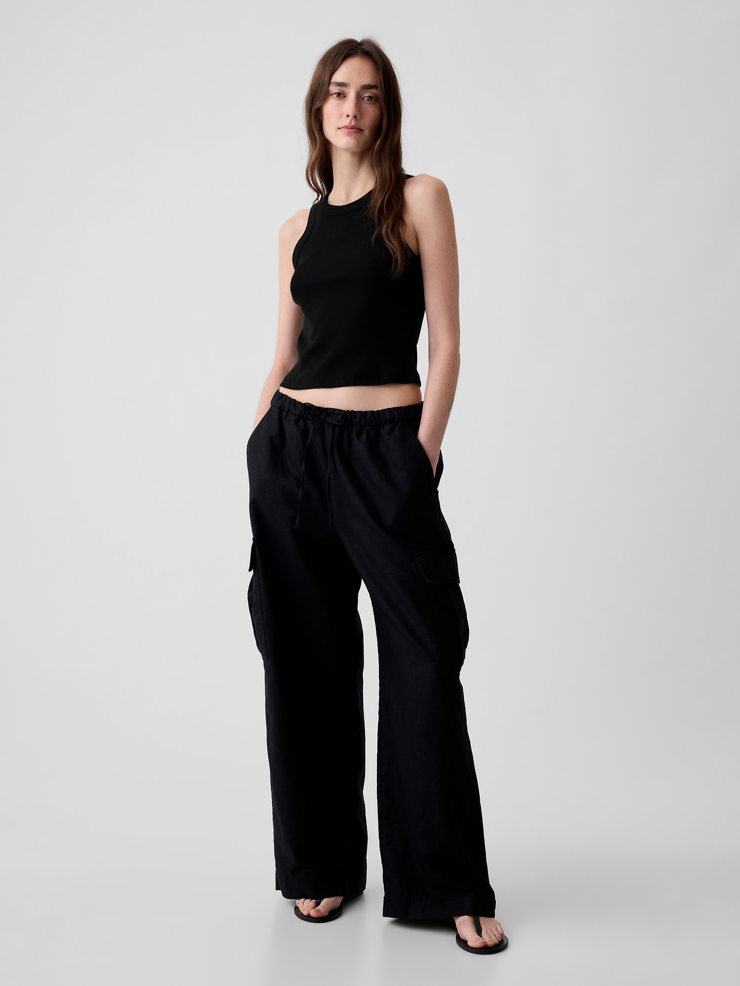 Modern Rib Cropped Halter Top