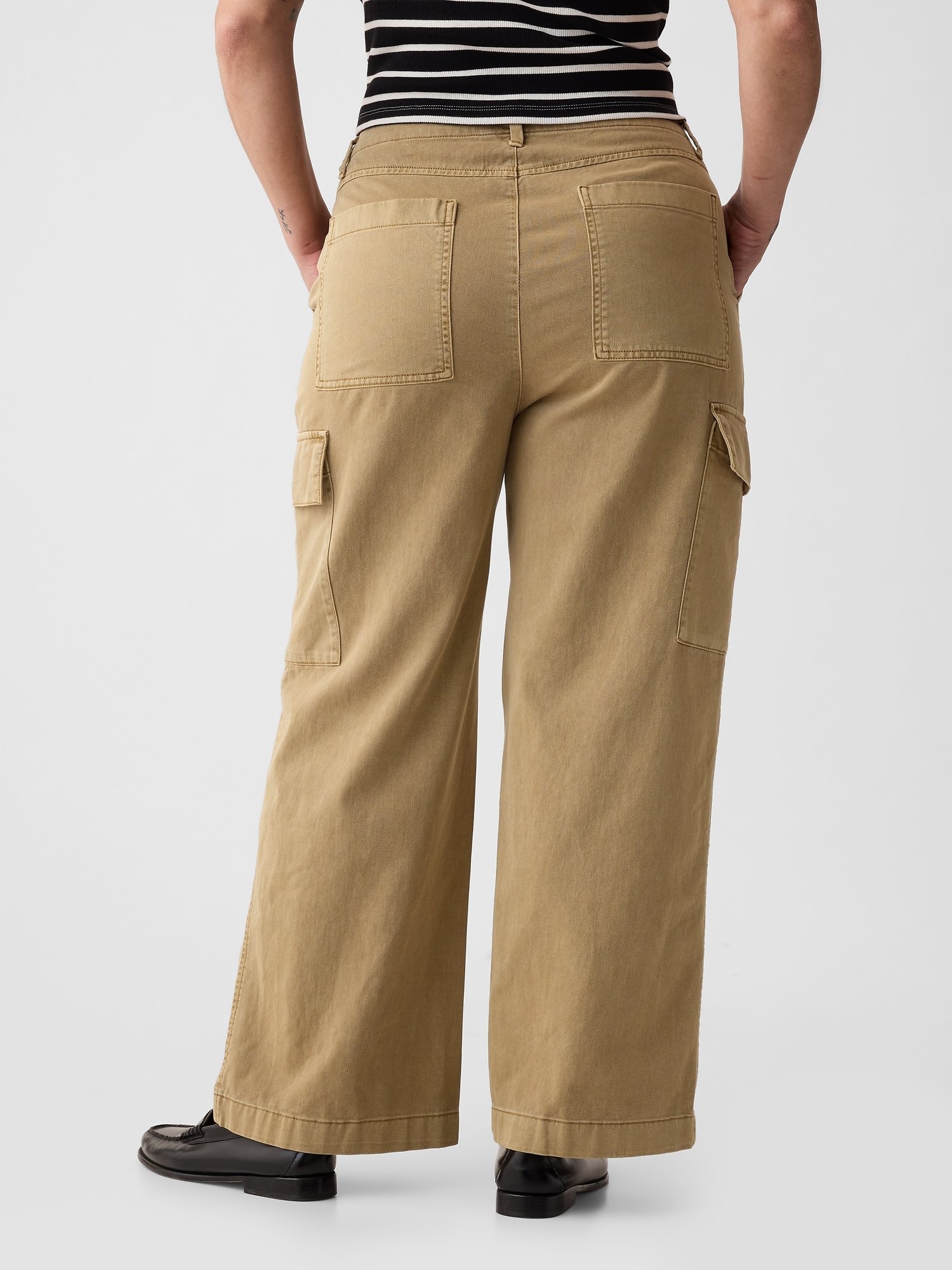 Plus Size Camo Print Cargo Pants With Side Pockets Mid Waist