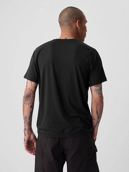 Image number 2 showing, GapFit Active T-Shirt