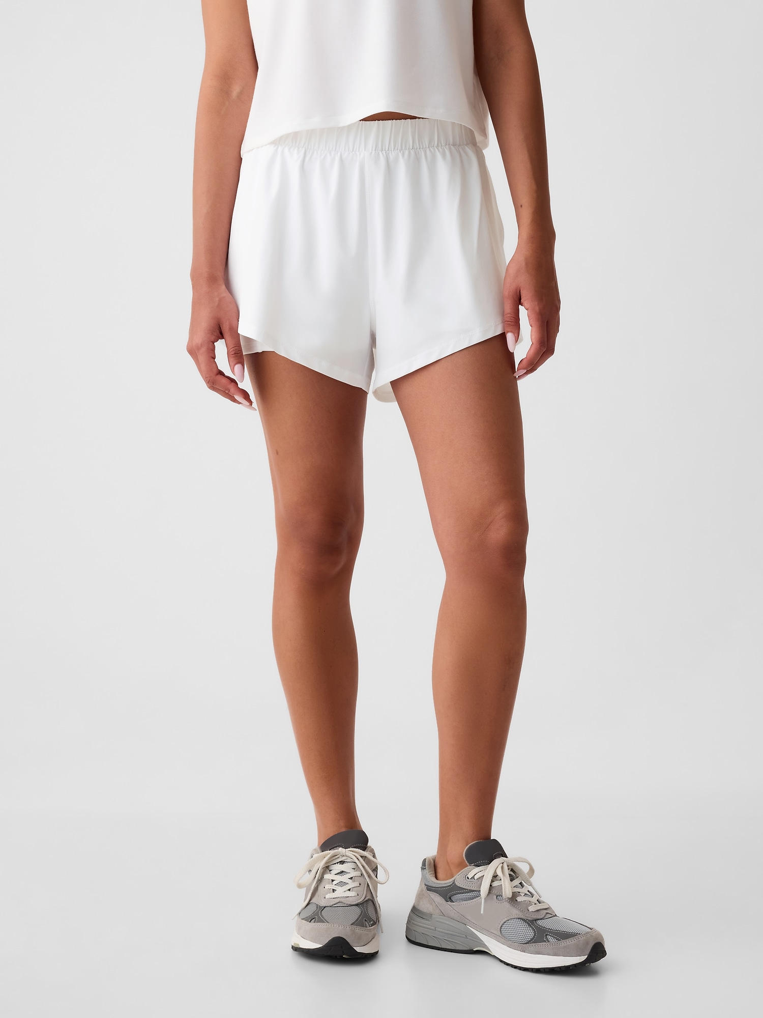 GapFit Mid Rise Dolphin Running Shorts - White