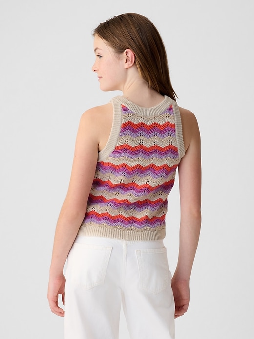 L'image numéro 2 présente Camisole en crochet pour Enfant