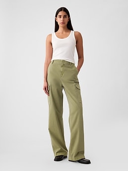 Mid Rise Loose Khaki Cargo Pants | Gap