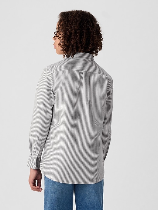 L'image numéro 2 présente Chemise Oxford d’uniforme pour Enfant