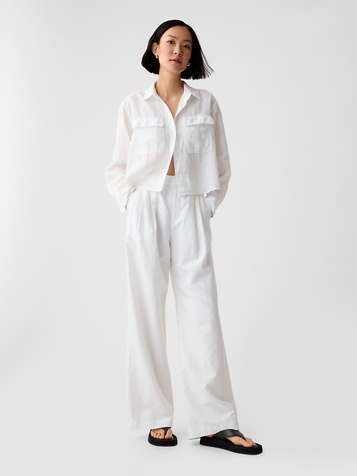 Image number 3 showing, 100% Linen Cropped Shirt