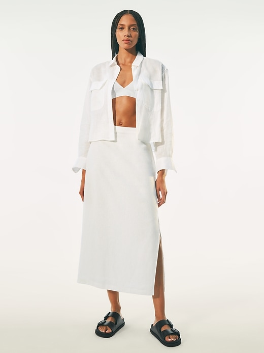 Image number 5 showing, 100% Linen Cropped Shirt