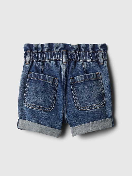 L'image numéro 2 présente Short en denim à volants tout comme maman babyGap