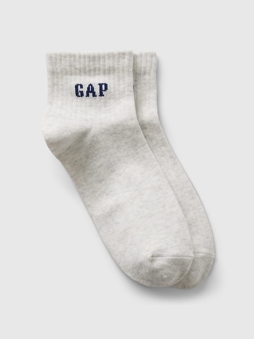 Voir une image plus grande du produit 1 de 1. Chaussettes courtes à logo Gap