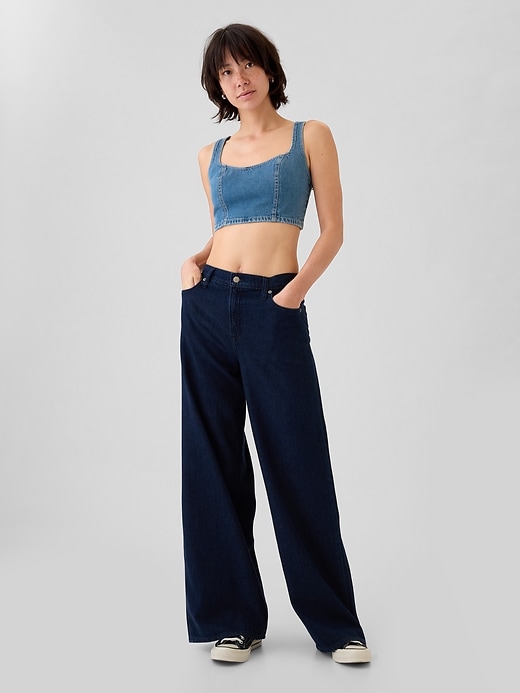 L'image numéro 3 présente Camisole courte à soutien-gorge intégré en denim