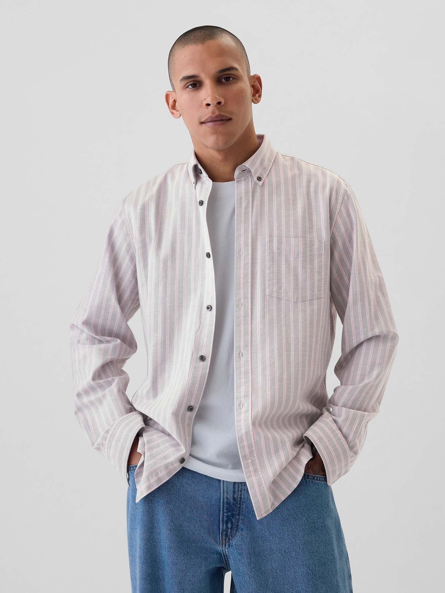 Classic Oxford Shirt in Standard Fit - Pink