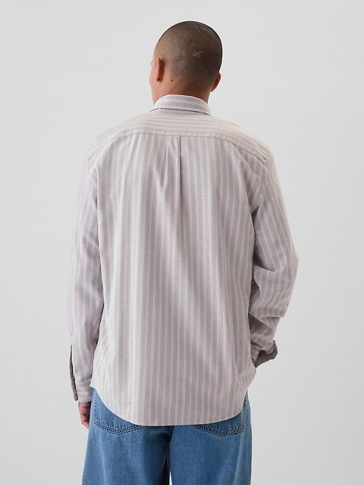 Image number 2 showing, Classic Oxford Shirt in Standard Fit