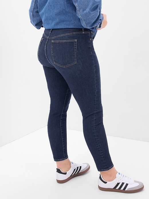 Image number 5 showing, High Rise True Skinny Jeans