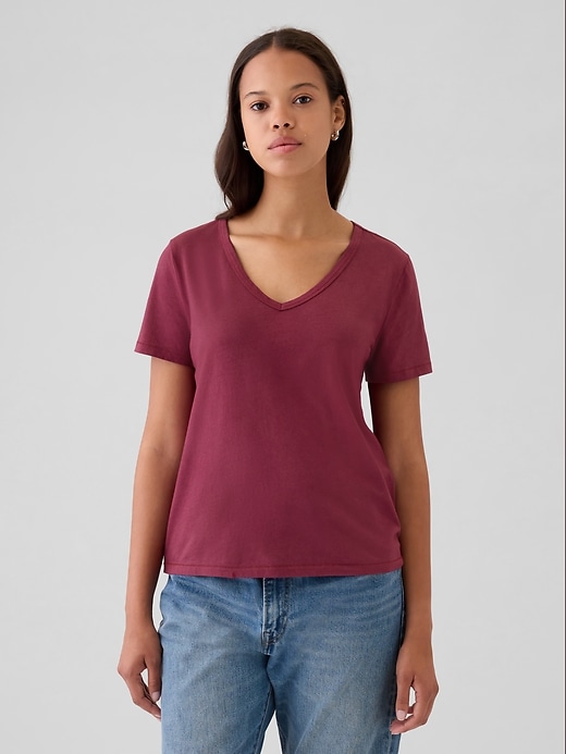 Image number 1 showing, Organic Cotton Vintage V-Neck T-Shirt