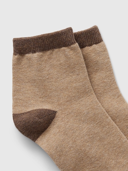 View large product image 2 of 4. Colorblock Quarter Crew Socks