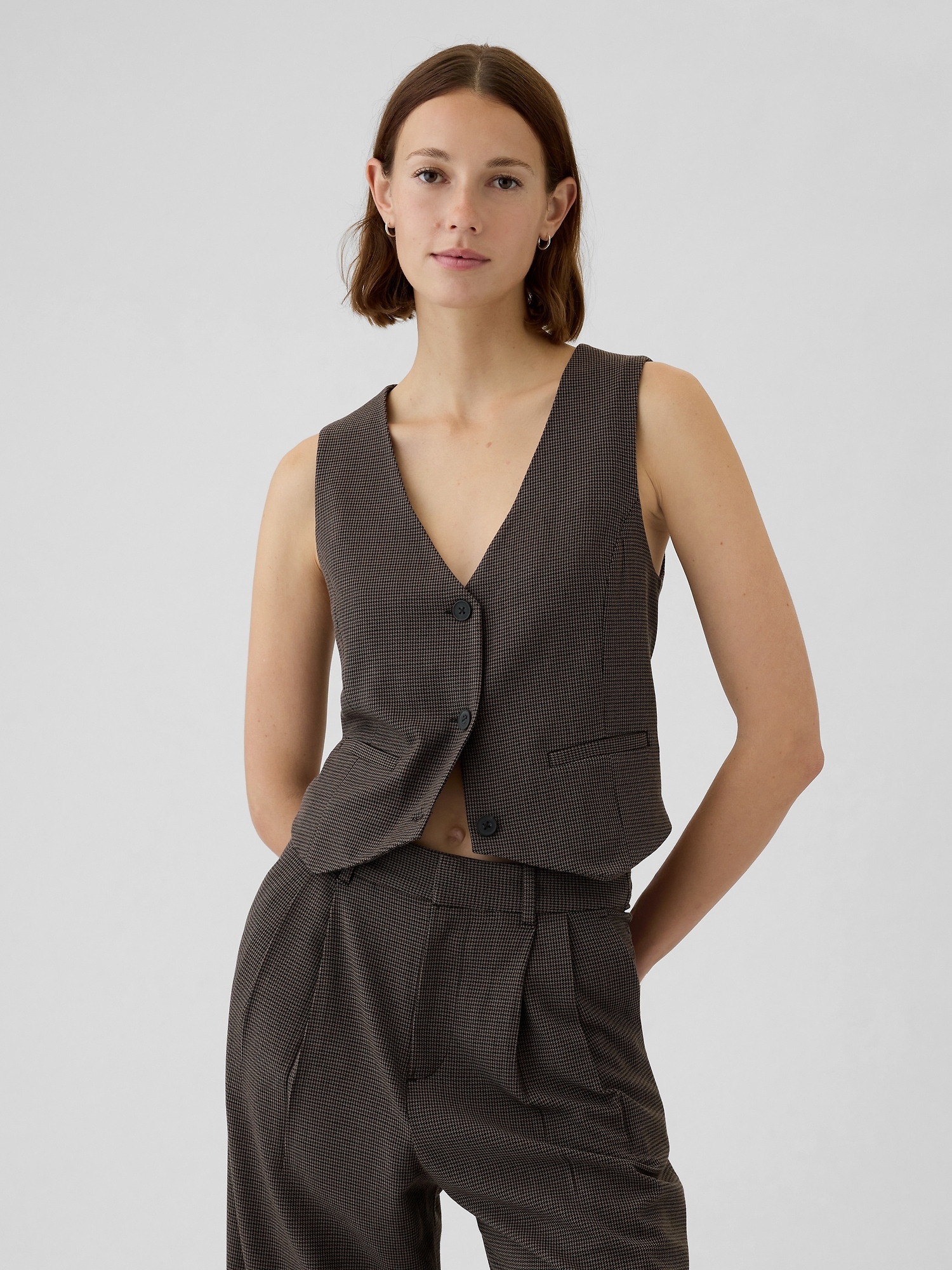 Cropped Vest