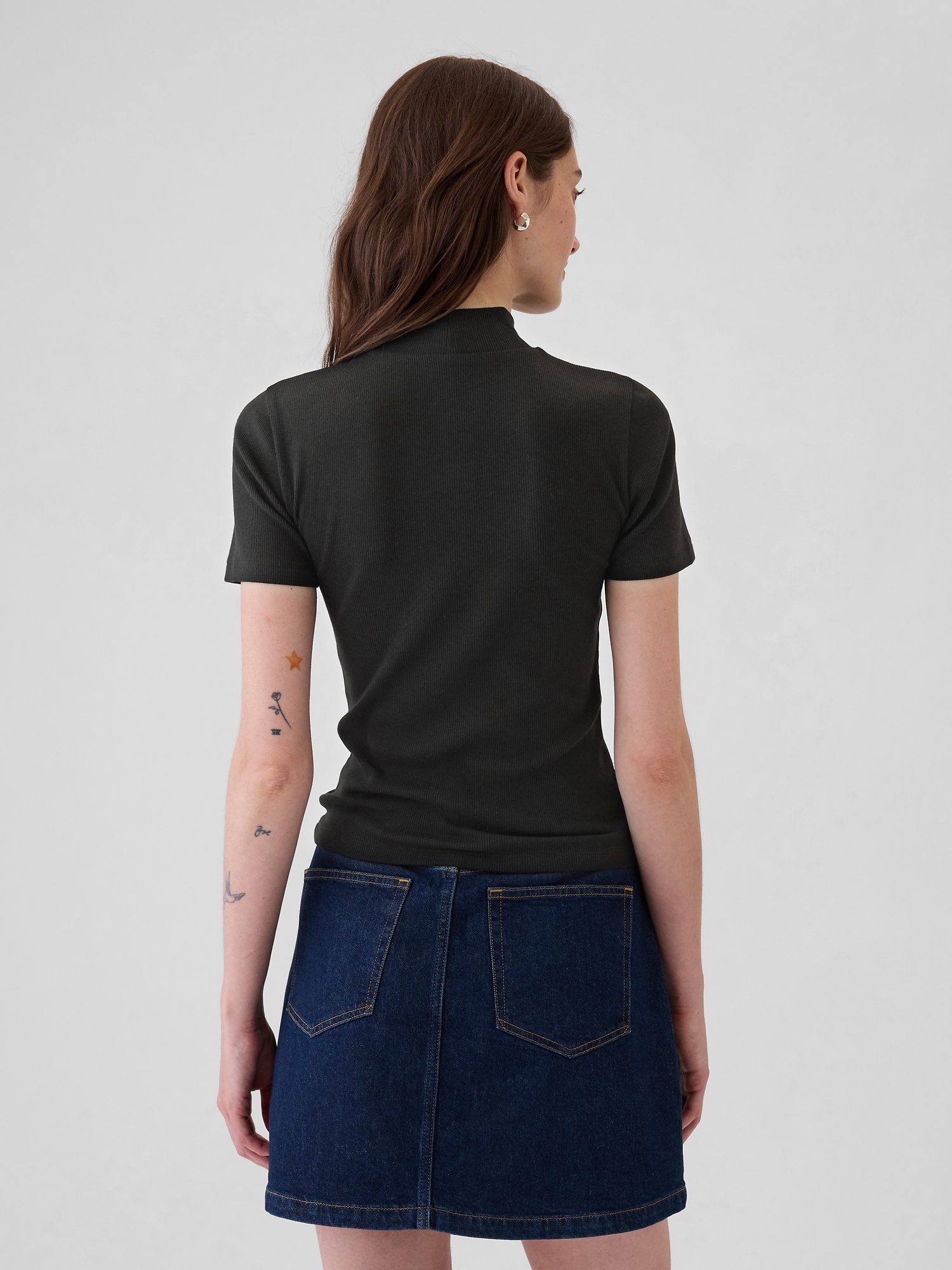 Modern Rib Mockneck T-Shirt