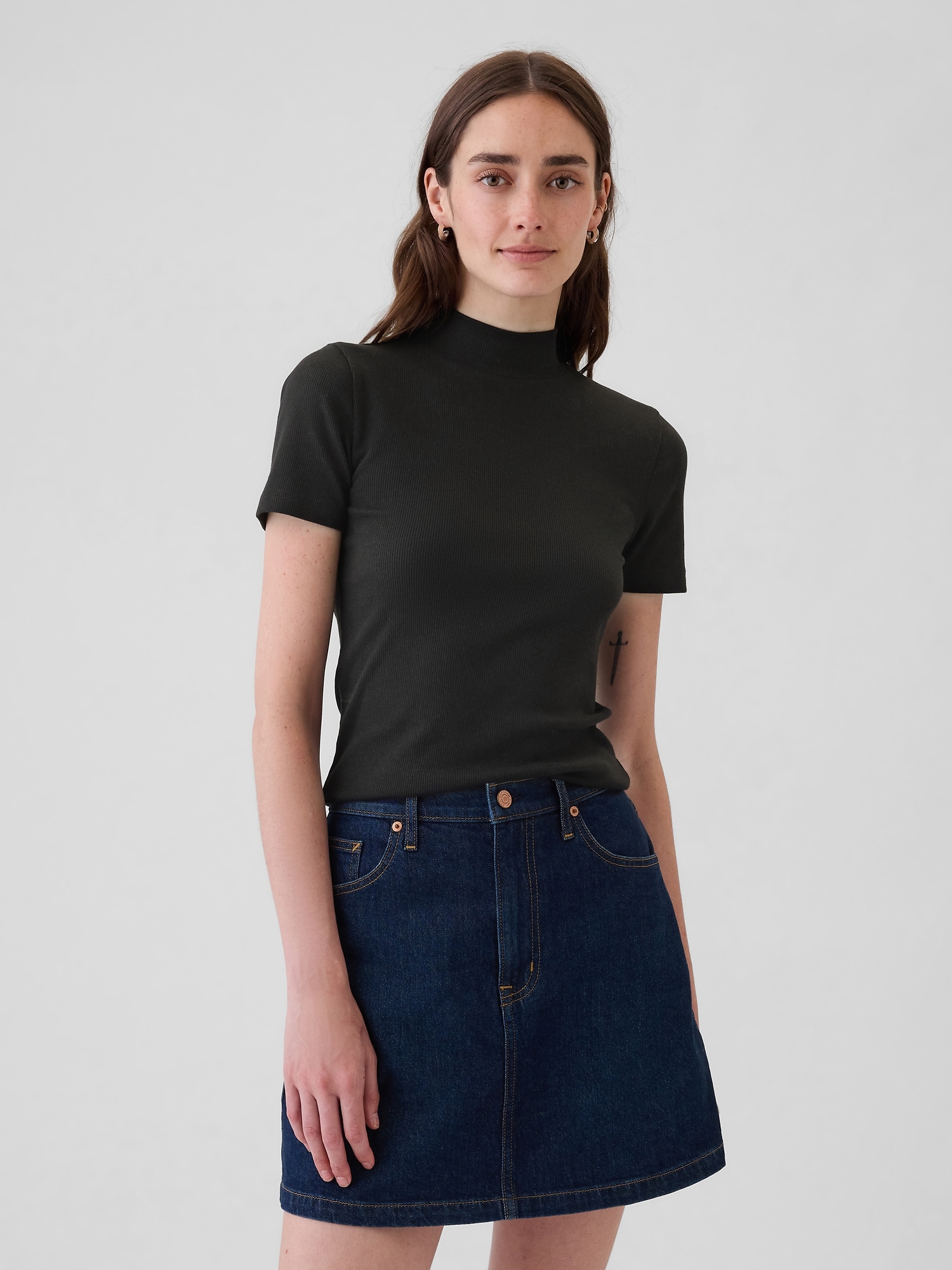 Modern Rib Mockneck T-Shirt