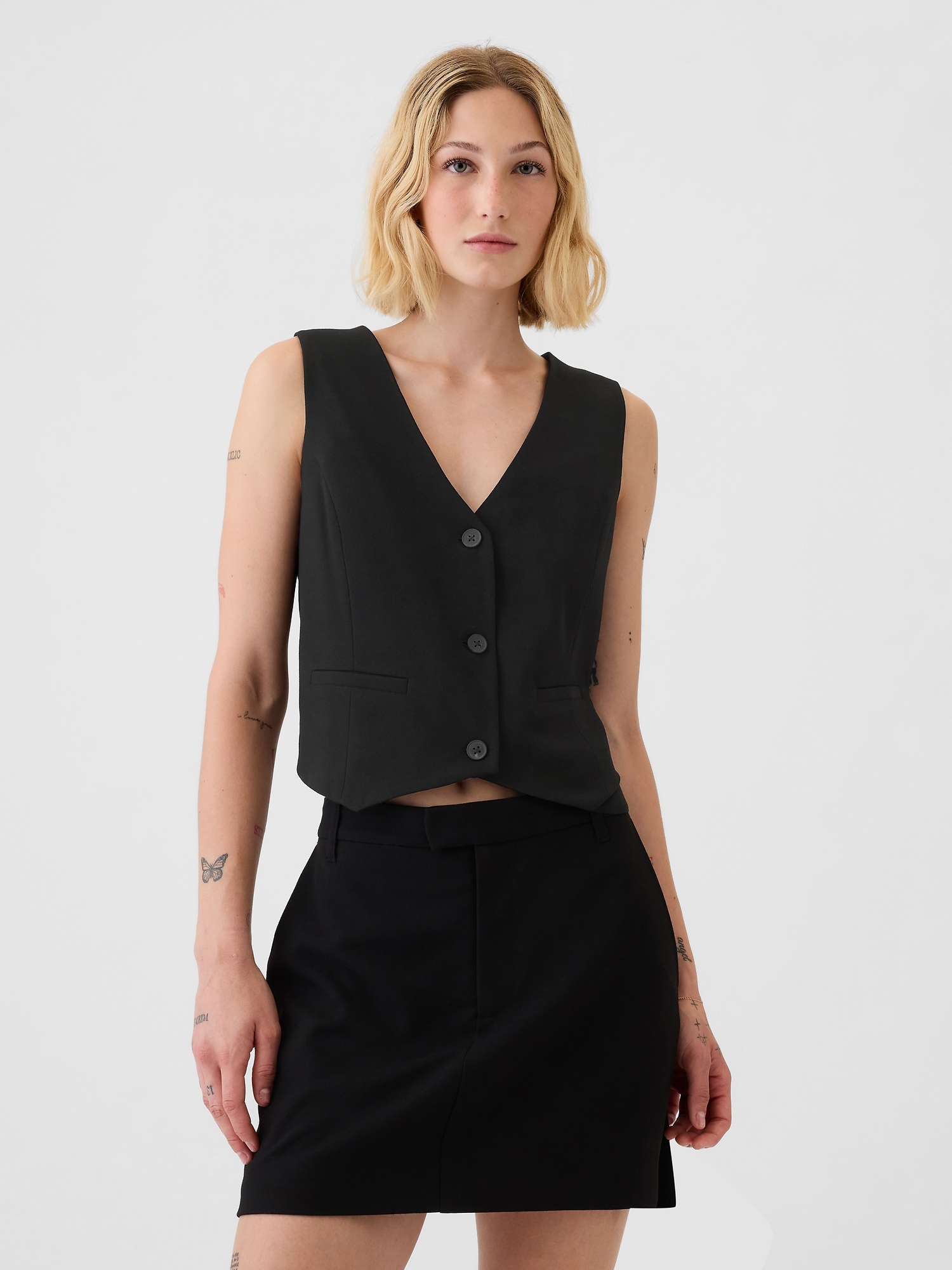 Cropped Vest