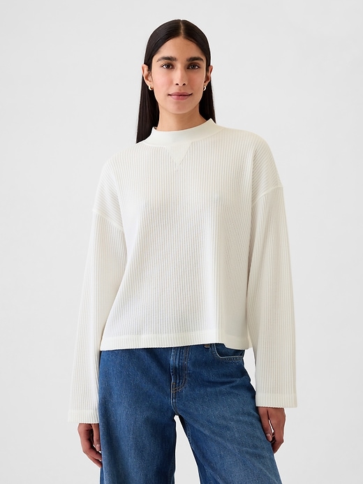 Image number 6 showing, Oversized Mockneck Waffle T-Shirt