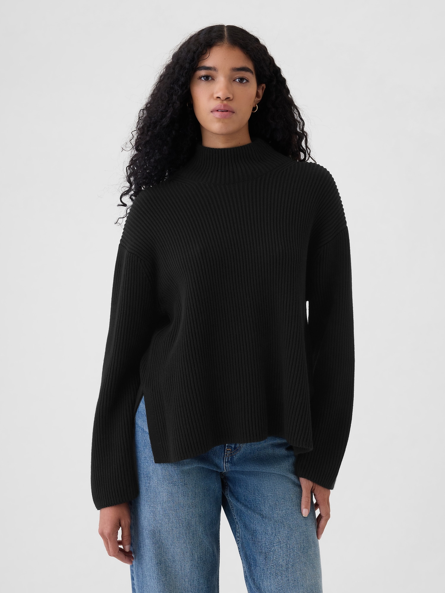 Gap black sweater hotsell