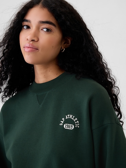 Image number 7 showing, Gap Logo Mockneck Sweatshirt