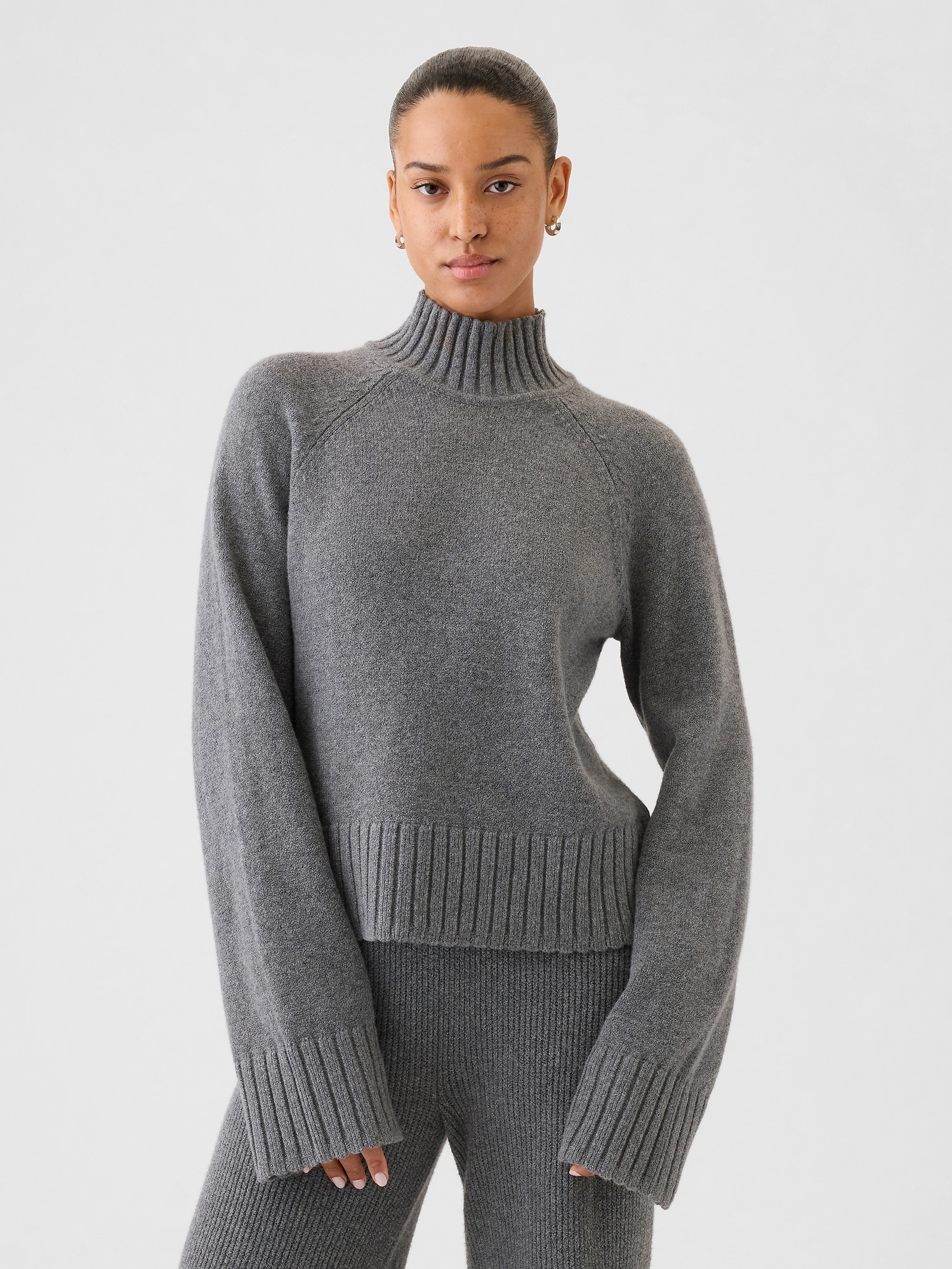 Gap gray sweater best sale