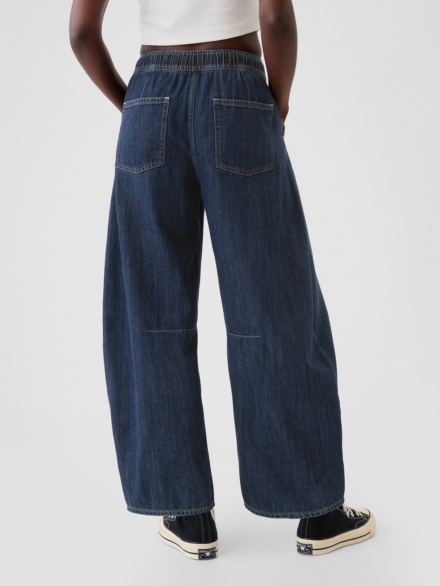 Mid Rise Easy Horseshoe Jeans