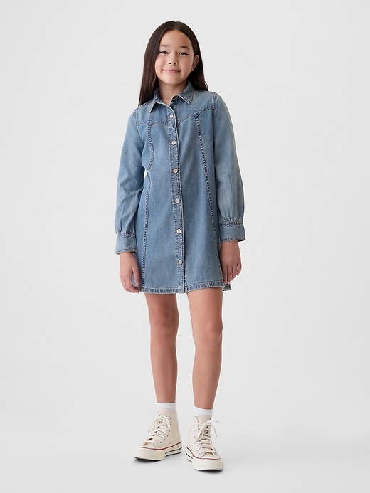 L'image numéro 1 présente Robe-chemisier western en denim pour Enfant