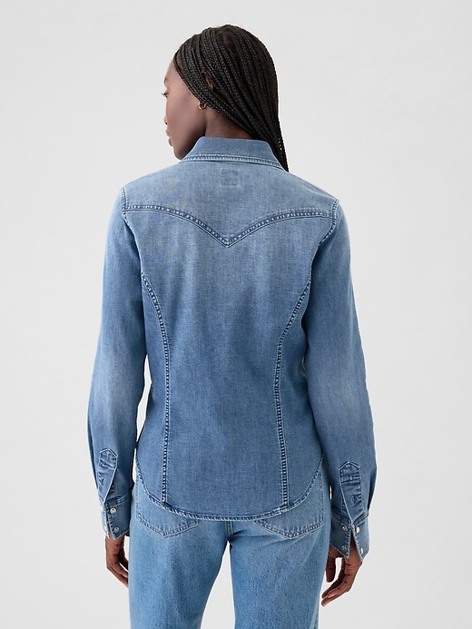 L'image numéro 2 présente Chemise western Gap Héritage en denim