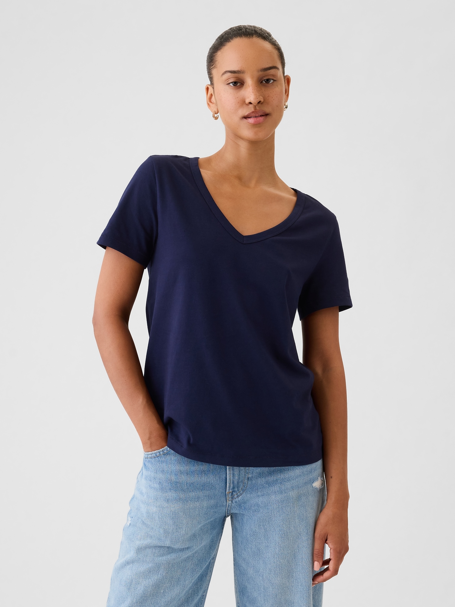 Women s Organic Cotton Vintage V Neck T Shirt by Gap Blue Size M