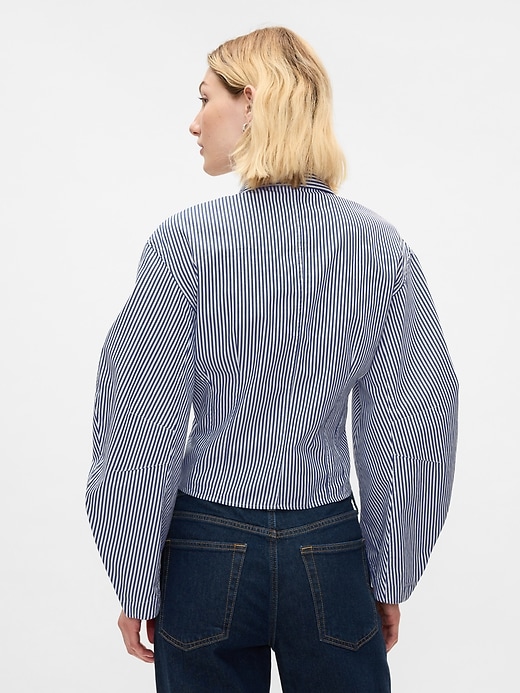 Image number 2 showing, Organic Cotton Poplin Barrel Sleeve Cropped Shirt