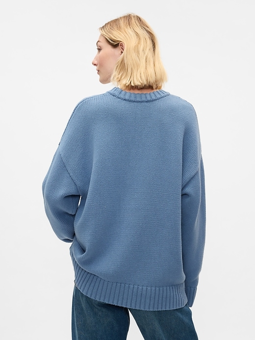 Image number 2 showing, Oversized Boyfriend Sweater