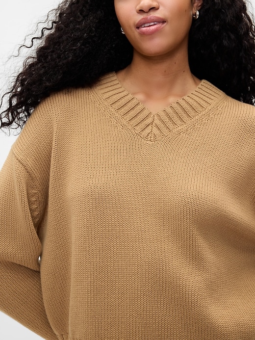 Image number 4 showing, Oversized V-Neck Sweater