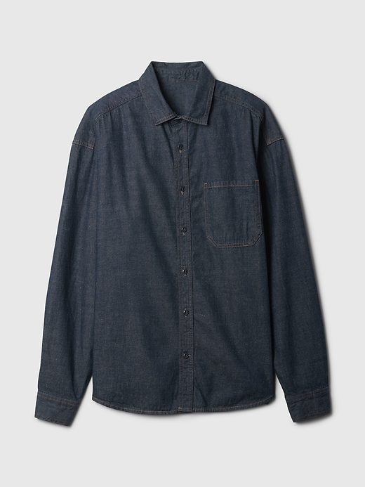 L'image numéro 5 présente Chemise ample en denim