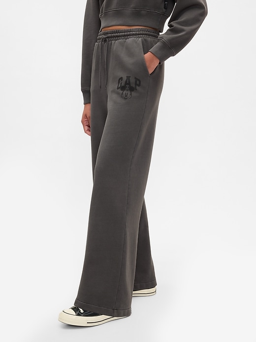 Image number 3 showing, Gap × Disney Mickey Mouse Logo Wide-Leg Sweatpants