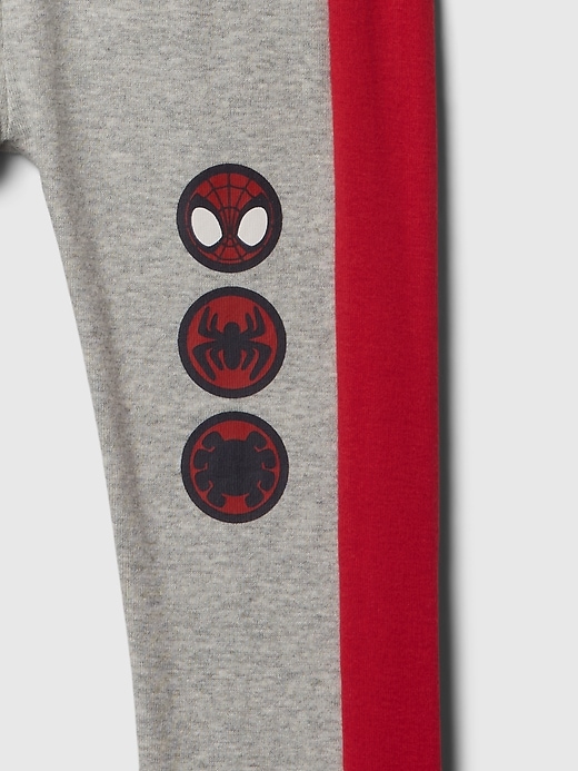 L'image numéro 3 présente Pyjama en coton biologique brossé Spider-Man de Marvel babyGap