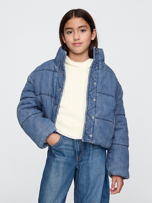 L'image numéro 1 présente Veste rembourrée en denim pour Enfant