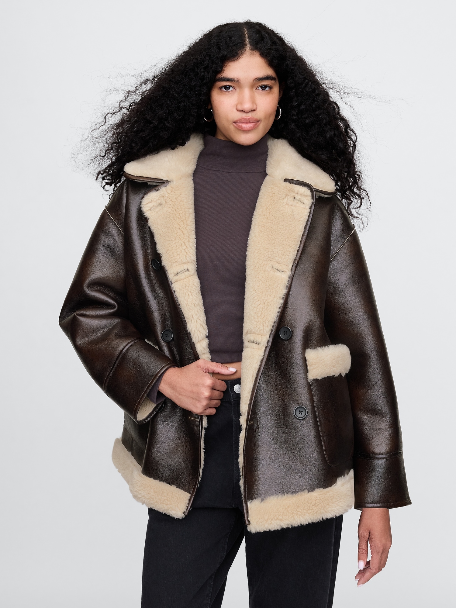 Veste réversible en cuir végétalien et Sherpa