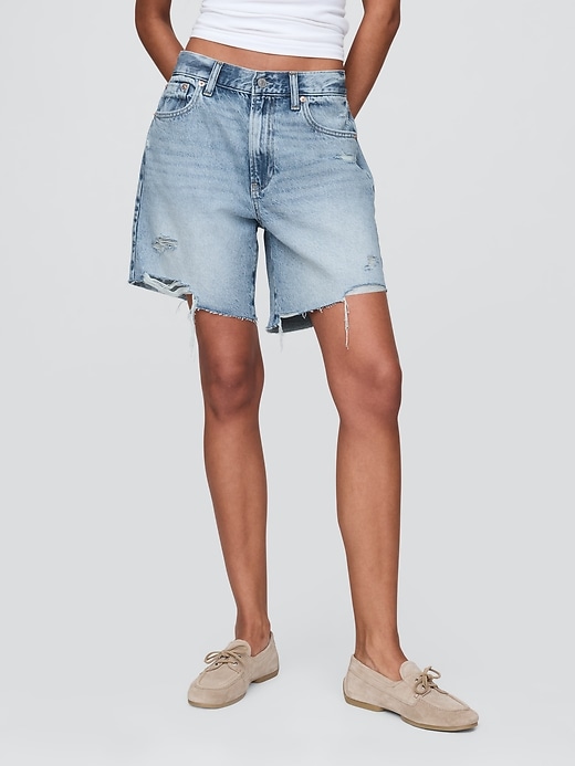 Image number 2 showing, 8&quot; Mid Rise &#39;90s Loose Denim Bermuda Shorts