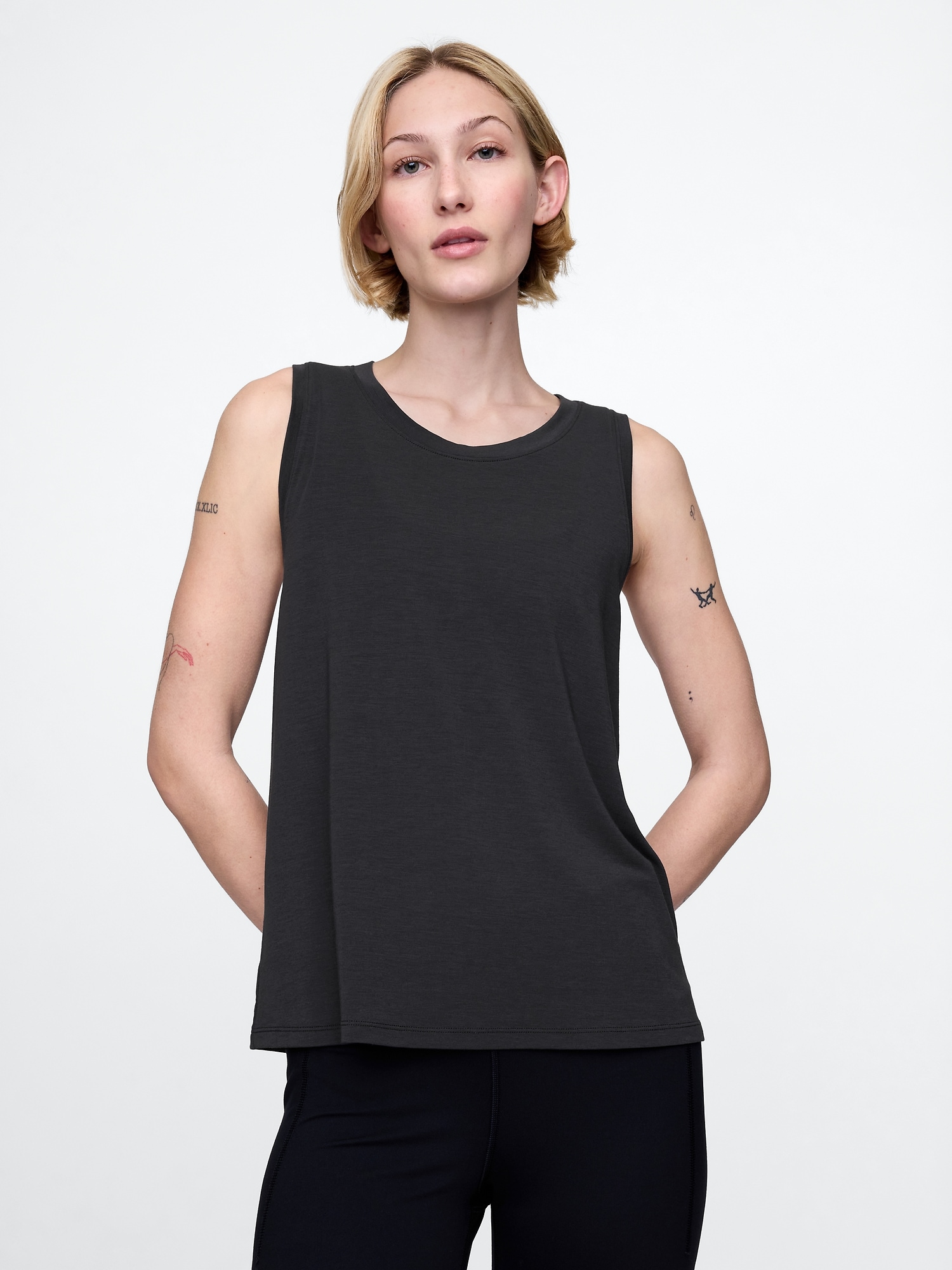 GapFit Breathe Tank Top