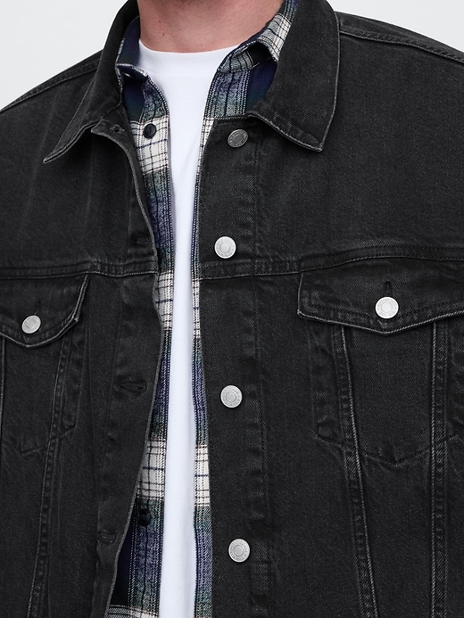 Image number 3 showing, Classic Icon Denim Jacket