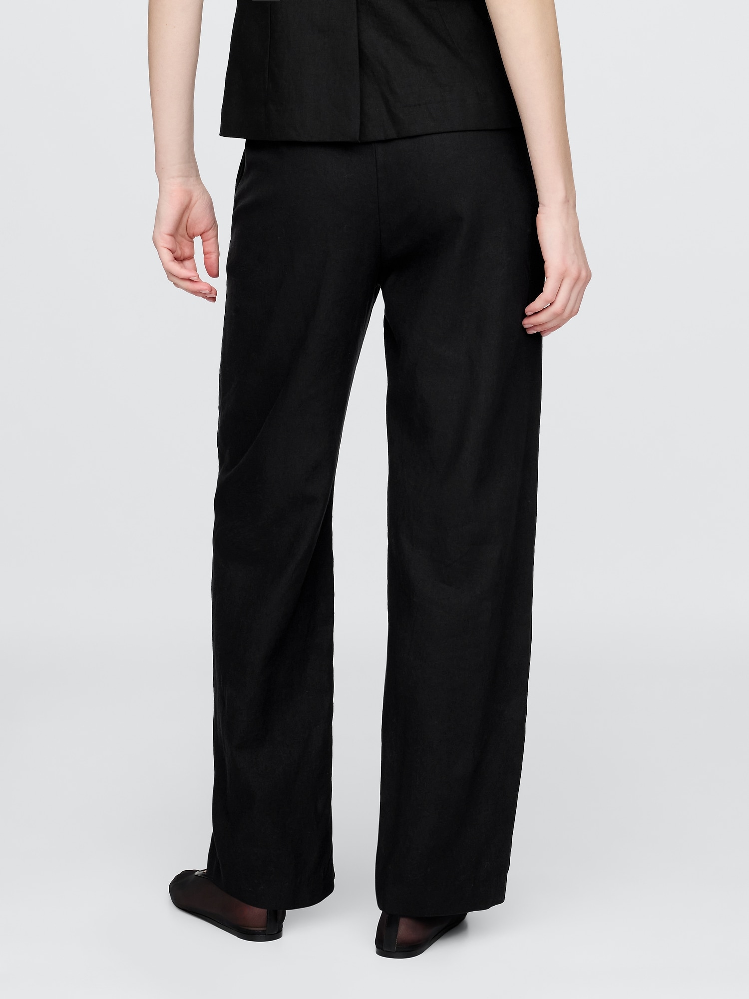 Linen-Blend Relaxed Straight Ankle Pants